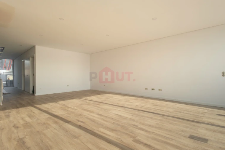 Moradia T3 para Venda em Guilhufe e Urrô Foto 28