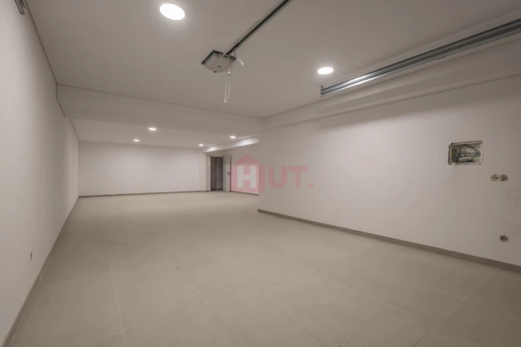 Moradia T3 para Venda em Guilhufe e Urrô Foto 52