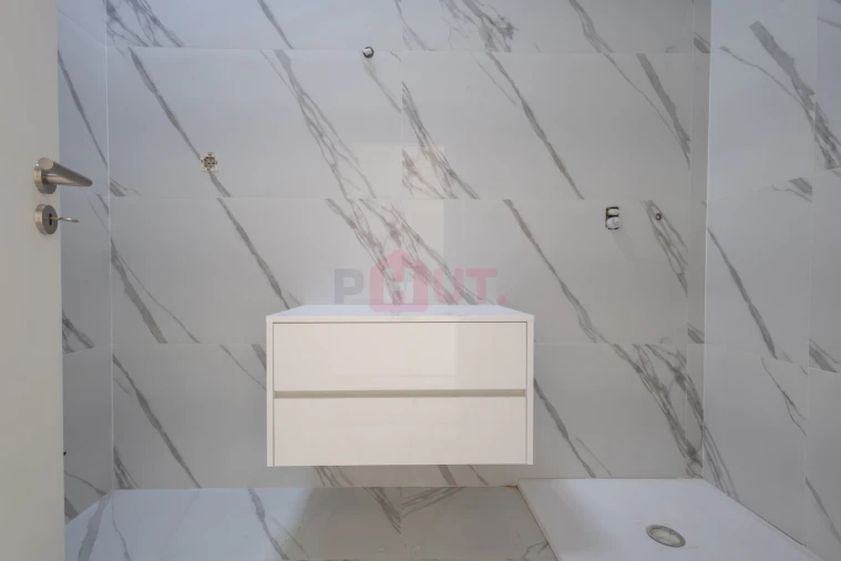 Moradia T3 para Venda em Guilhufe e Urrô Foto 36