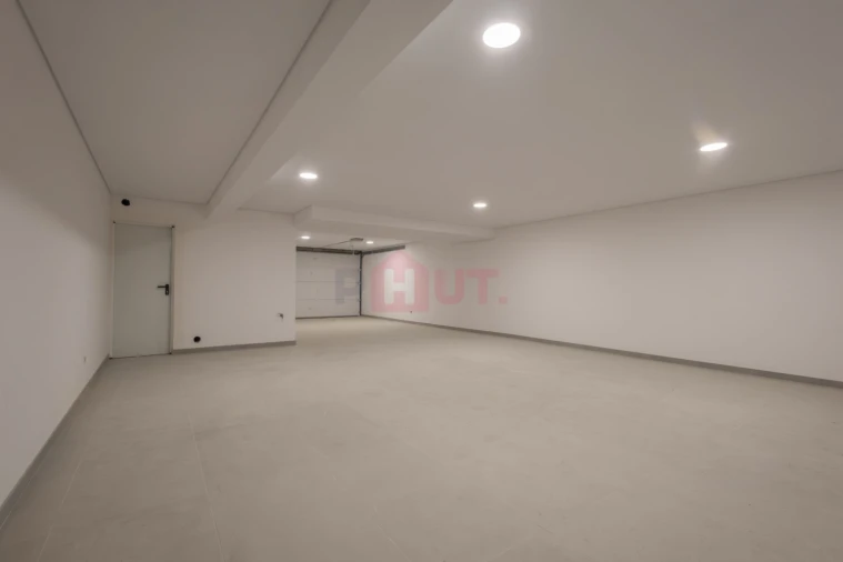 Moradia T3 para Venda em Guilhufe e Urrô Foto 50