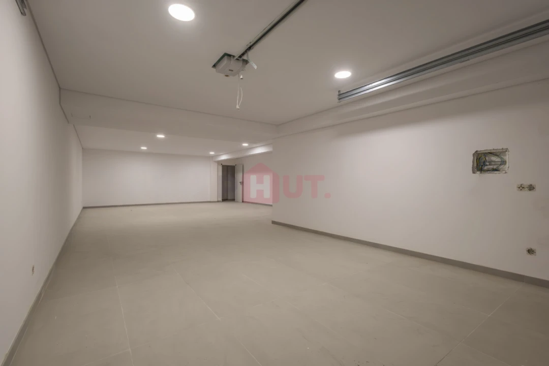 Moradia T3 para Venda em Guilhufe e Urrô Foto 52