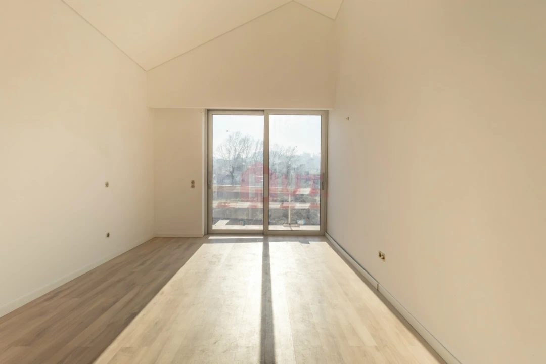 Moradia T3 para Venda em Guilhufe e Urrô Foto 41