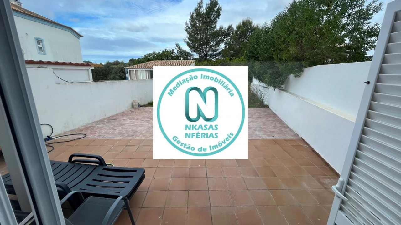Moradia T3 para Venda em Ferragudo Foto 11