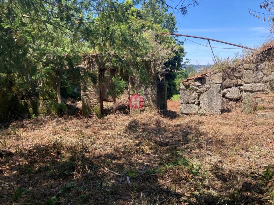 Moradia T2 para Venda em Lodares Foto 7