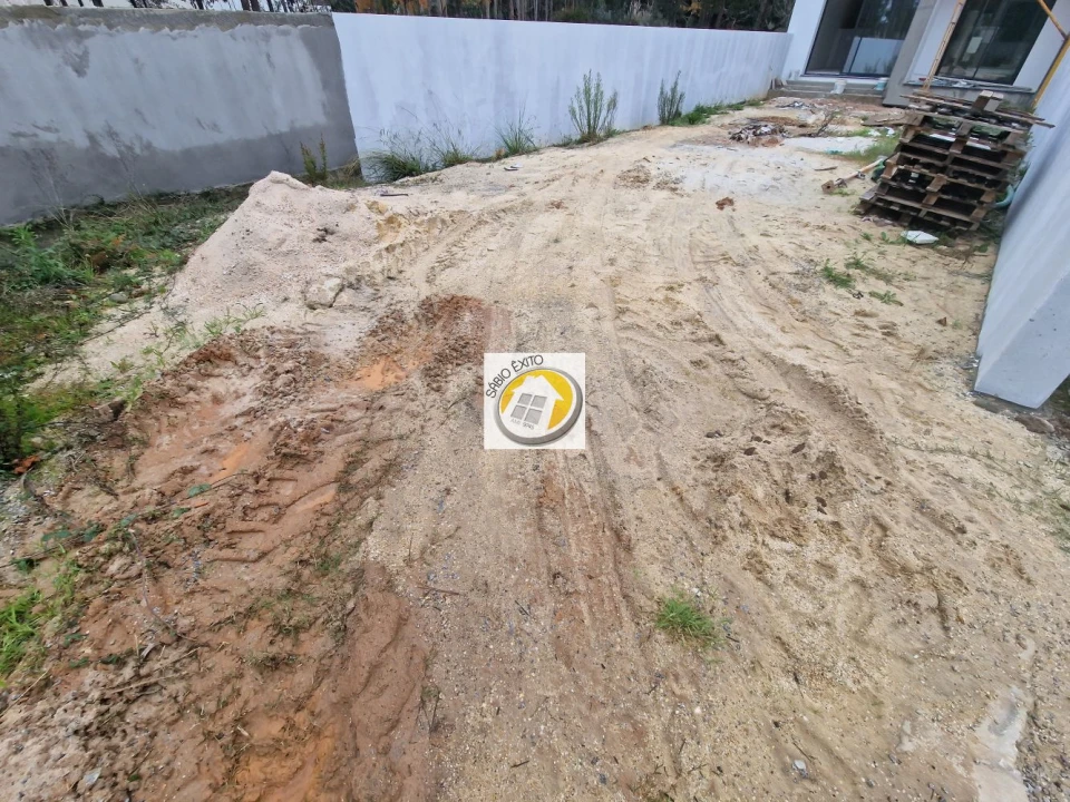 Moradia T4 para Venda em Anta e Guetim Foto 52