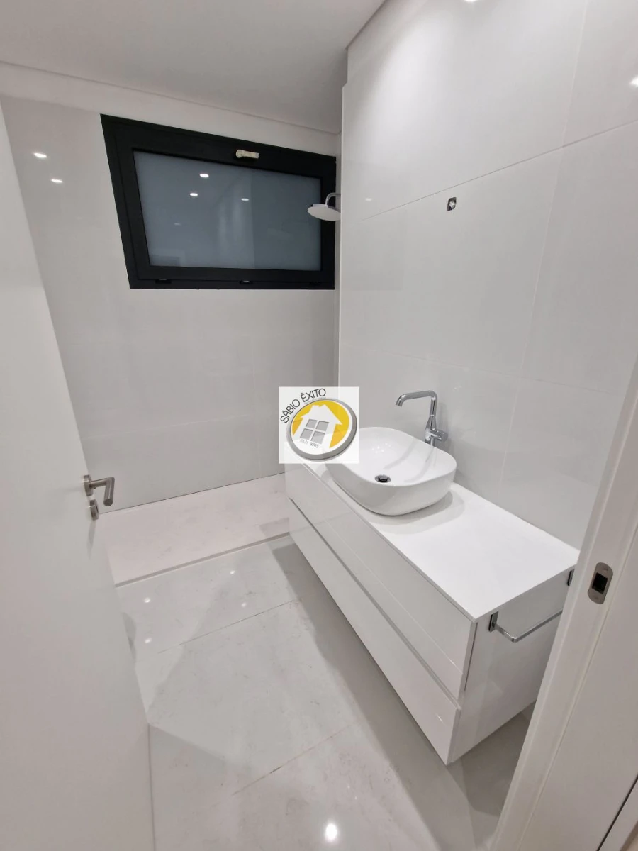 Moradia T4 para Venda em Anta e Guetim Foto 20