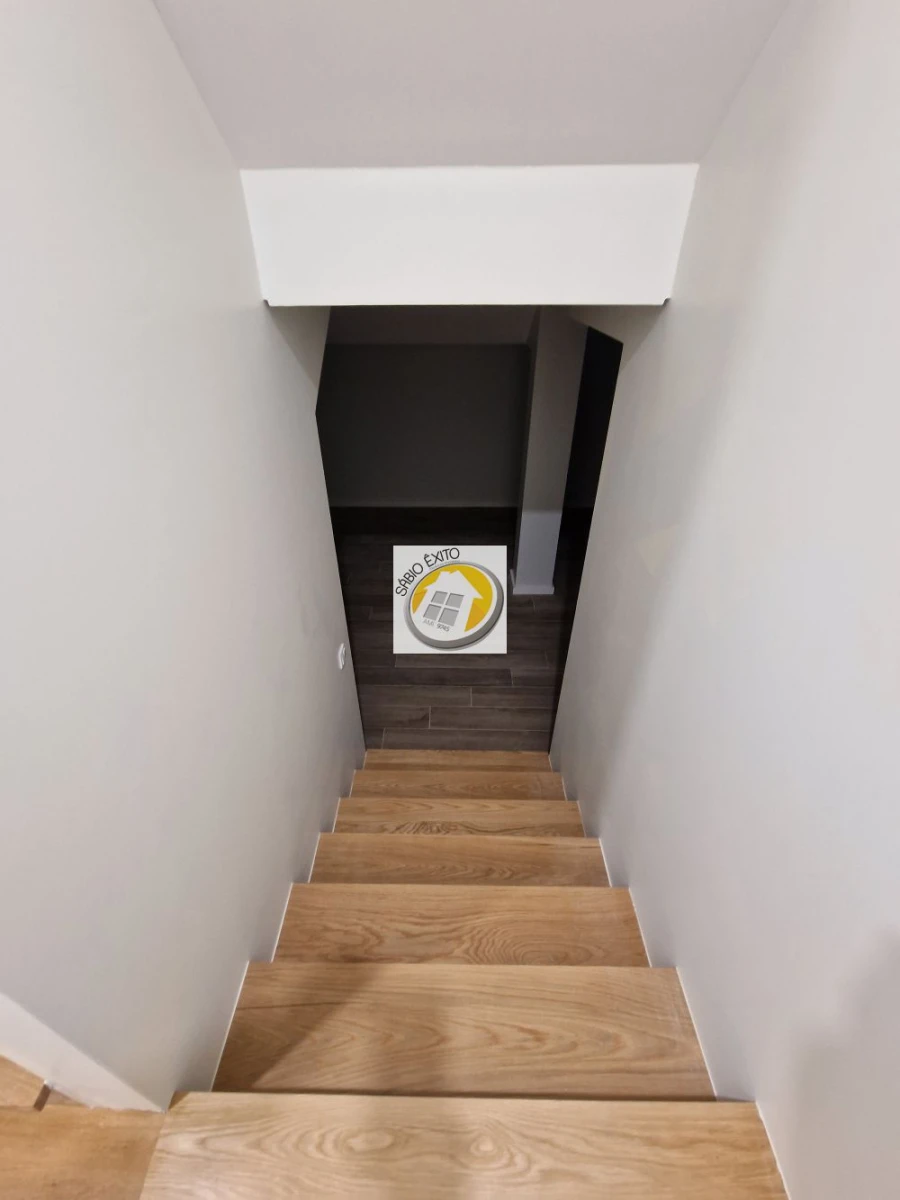 Moradia T4 para Venda em Anta e Guetim Foto 39