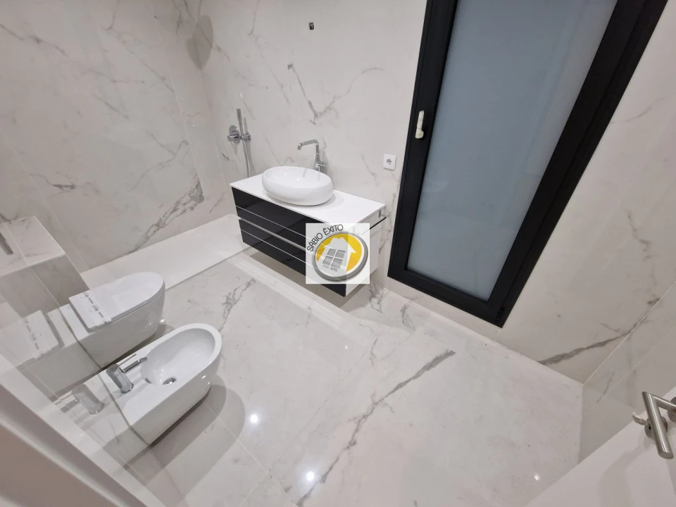 Moradia T4 para Venda em Anta e Guetim Foto 18