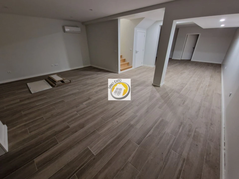 Moradia T4 para Venda em Anta e Guetim Foto 43