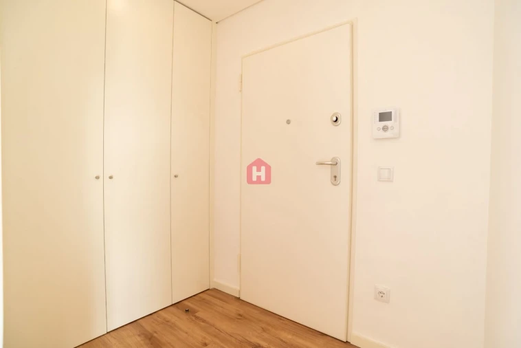 Apartamento T3 para Venda em Pombeiro de Ribavizela Foto 8