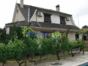 Quinta T6 para Venda em Castelo Branco