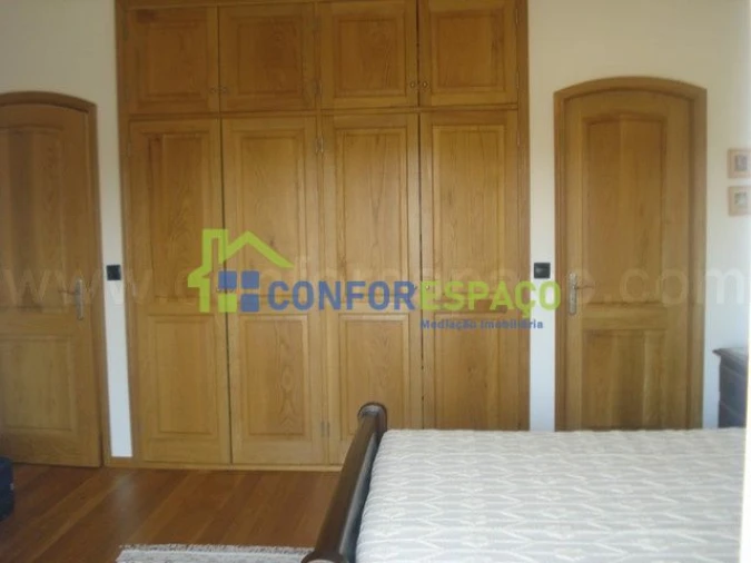 Moradia T4 para Venda em Vila Velha de Rodão Foto 17