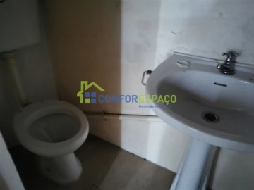 Moradia T9 para Venda em Castelo Branco