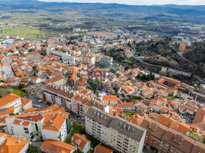 Apartamento T3 para Venda em Covilhã e Canhoso Foto 24