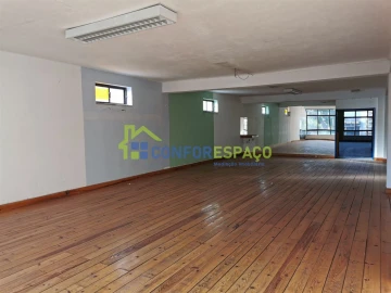 Loja para Venda em Castelo Branco