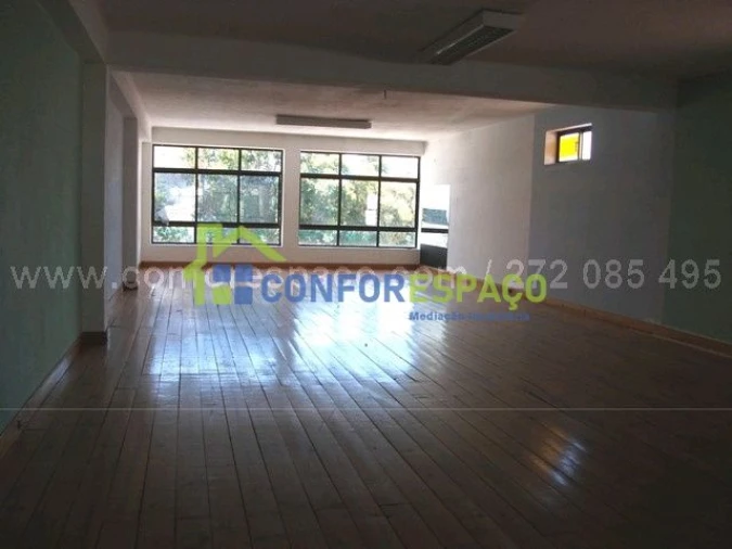 Loja para Venda em Castelo Branco Foto 3