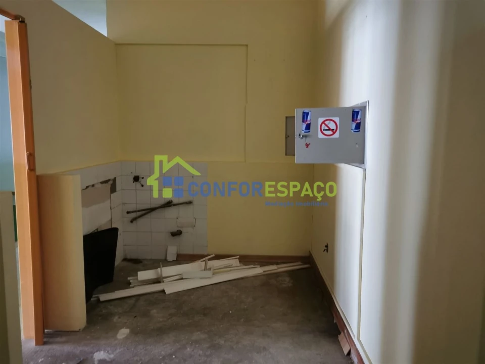 Loja para Venda em Castelo Branco Foto 17