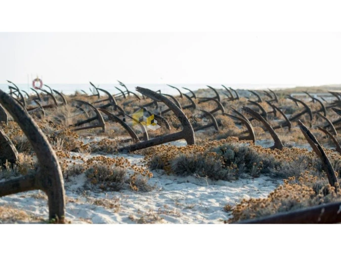 Apartamento T2 para Venda em Quelfes Foto 61