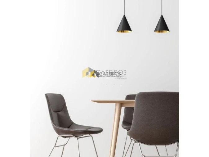 Apartamento T2 para Venda em Quelfes Foto 37