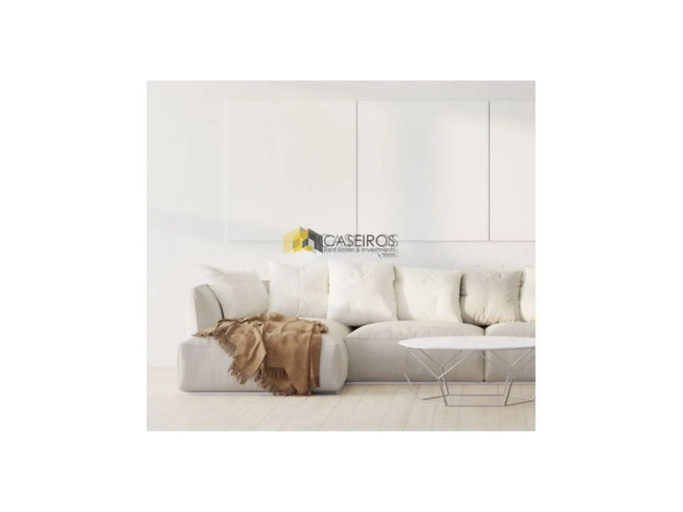 Apartamento T3 para Venda em Quelfes Foto 10