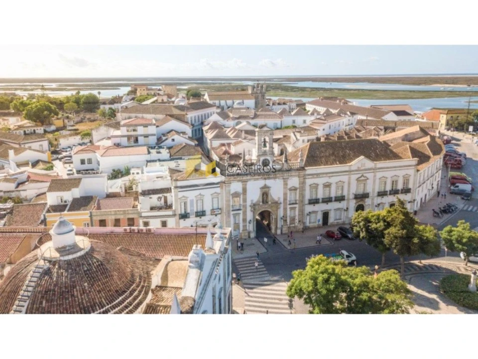 Apartamento T3 para Venda em Quelfes Foto 55