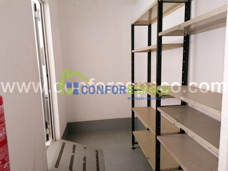 Loja para Arrendamento em Castelo Branco Foto 5