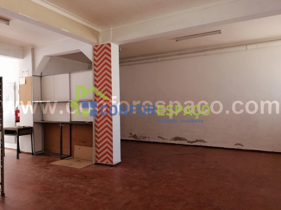 Loja para Arrendamento em Castelo Branco Foto 3