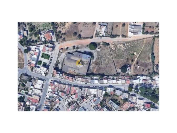 Terreno para Venda em Quelfes Foto 37