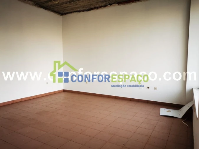 Loja para Venda em Castelo Branco Foto 2