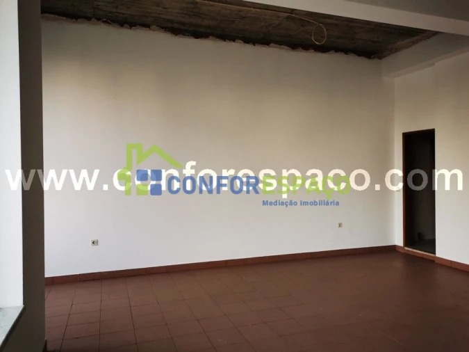 Loja para Venda em Castelo Branco Foto 3