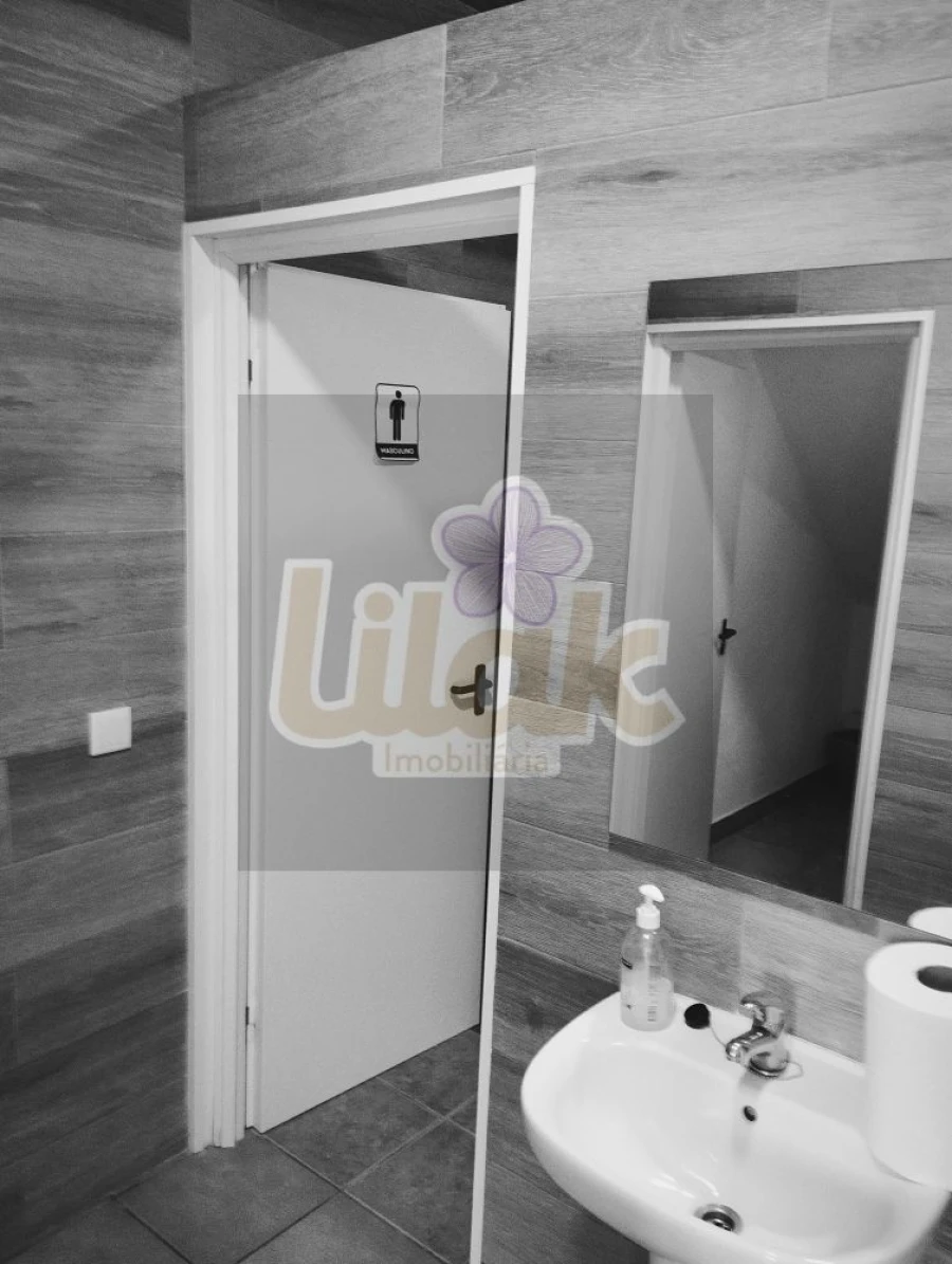 Loja para Arrendamento em Almeirim Foto 11