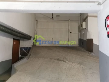 Garagem para Venda em Castelo Branco