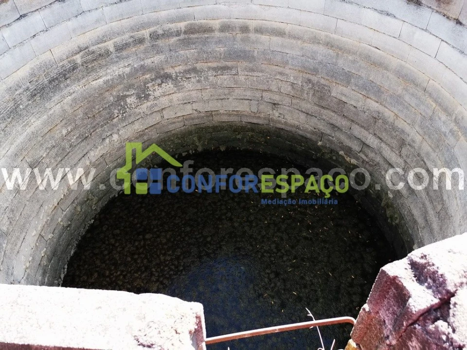 Terreno para Venda em Toulões Foto 3