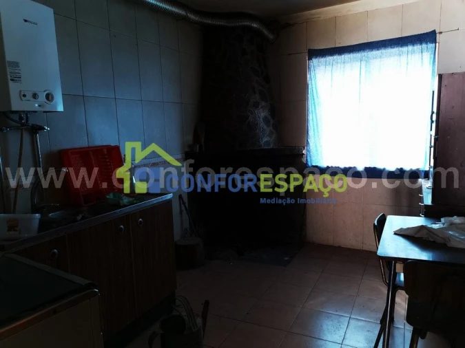 Moradia T3 para Venda em Toulões Foto 3