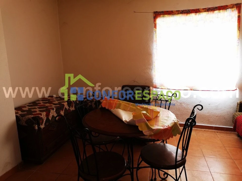 Moradia T3 para Venda em Toulões Foto 1