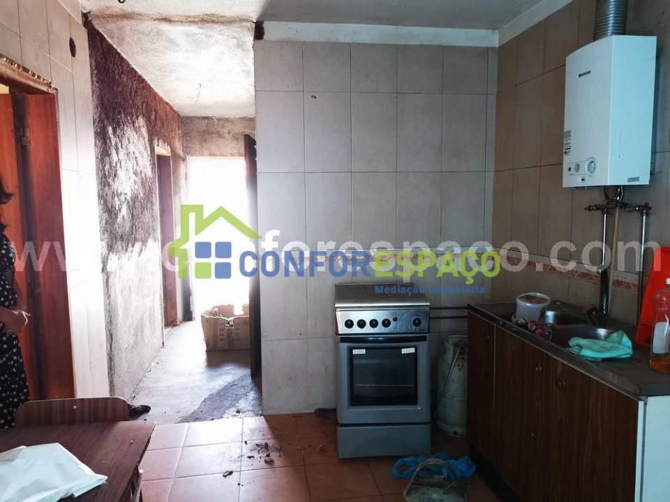 Moradia T3 para Venda em Toulões Foto 4