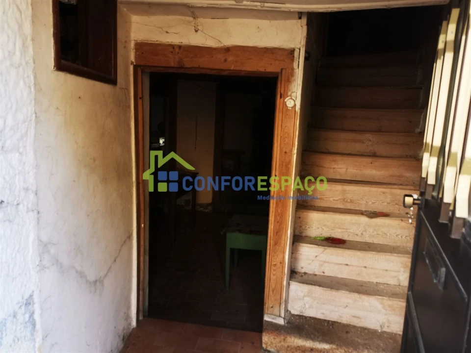 Moradia T3 para Venda em Idanha-A-Nova e Alcafozes Foto 1