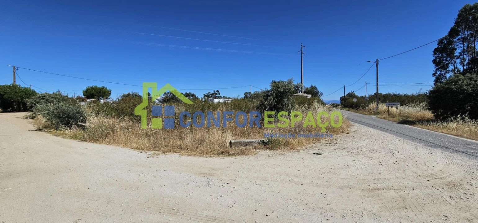 Terreno para Venda em Aldeia do Bispo, Águas e Aldeia de João Pires Foto 2