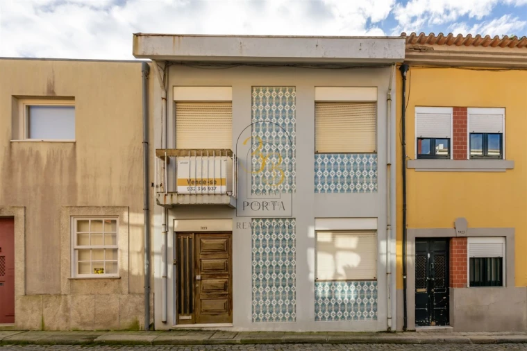 Moradia T4 para Venda em Aldoar, Foz do Douro e Nevogilde