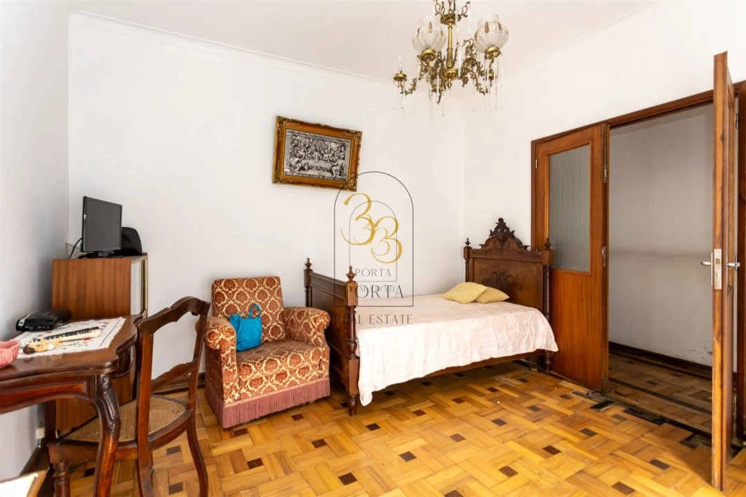 Moradia T4 para Venda em Aldoar, Foz do Douro e Nevogilde Foto 17