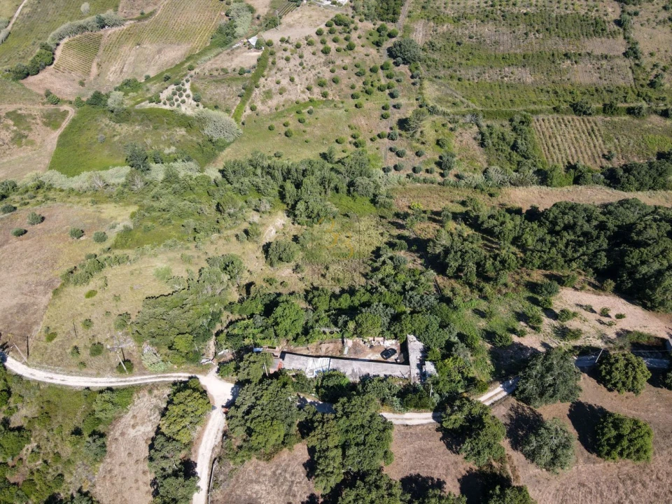 Terreno para Venda em Santiago dos Velhos Foto 19