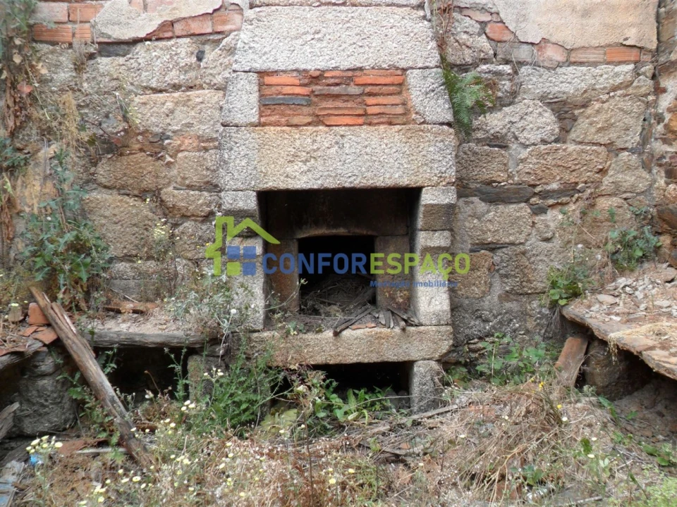 Moradia T1 para Venda em Salgueiro do Campo Foto 7