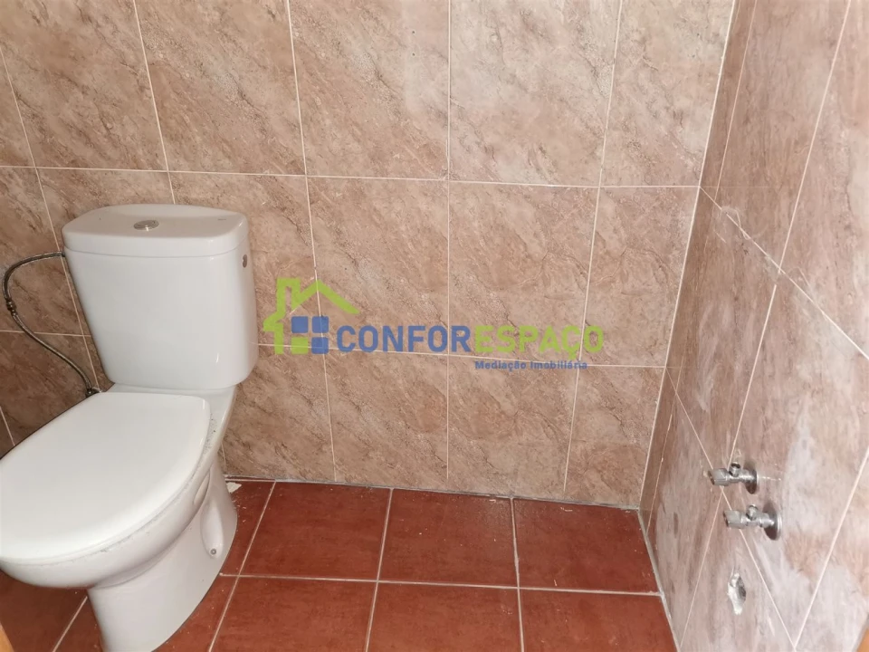 Moradia T2 para Venda em Idanha-A-Nova e Alcafozes Foto 22