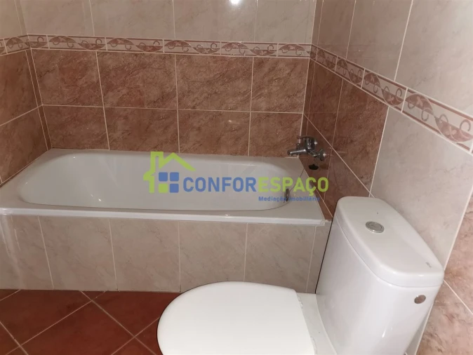 Moradia T2 para Venda em Idanha-A-Nova e Alcafozes Foto 18