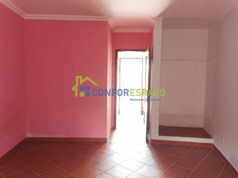 Moradia T2 para Venda em Idanha-A-Nova e Alcafozes Foto 14