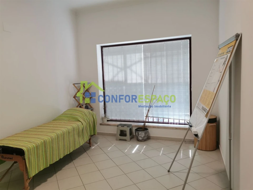 Loja para Arrendamento em Castelo Branco Foto 12