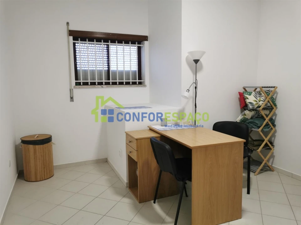 Loja para Arrendamento em Castelo Branco Foto 18