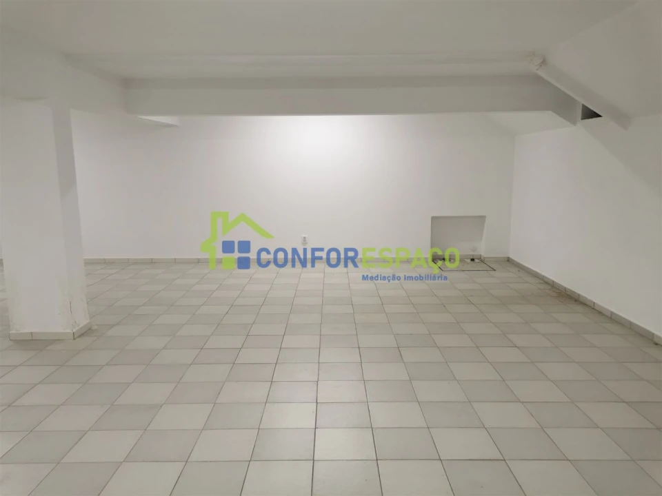 Loja para Arrendamento em Castelo Branco Foto 27