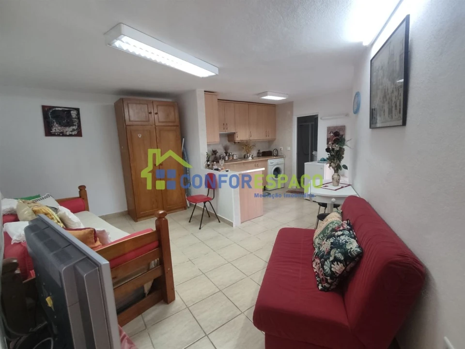 Moradia T2 para Venda em Alcains Foto 1