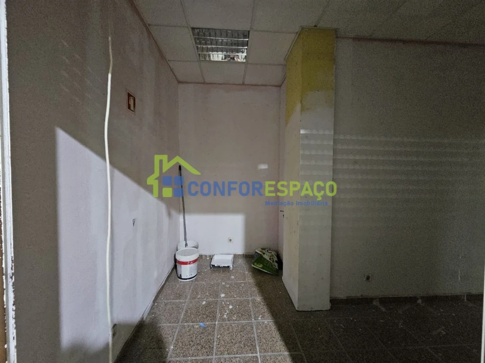Loja para Arrendamento em Castelo Branco Foto 6